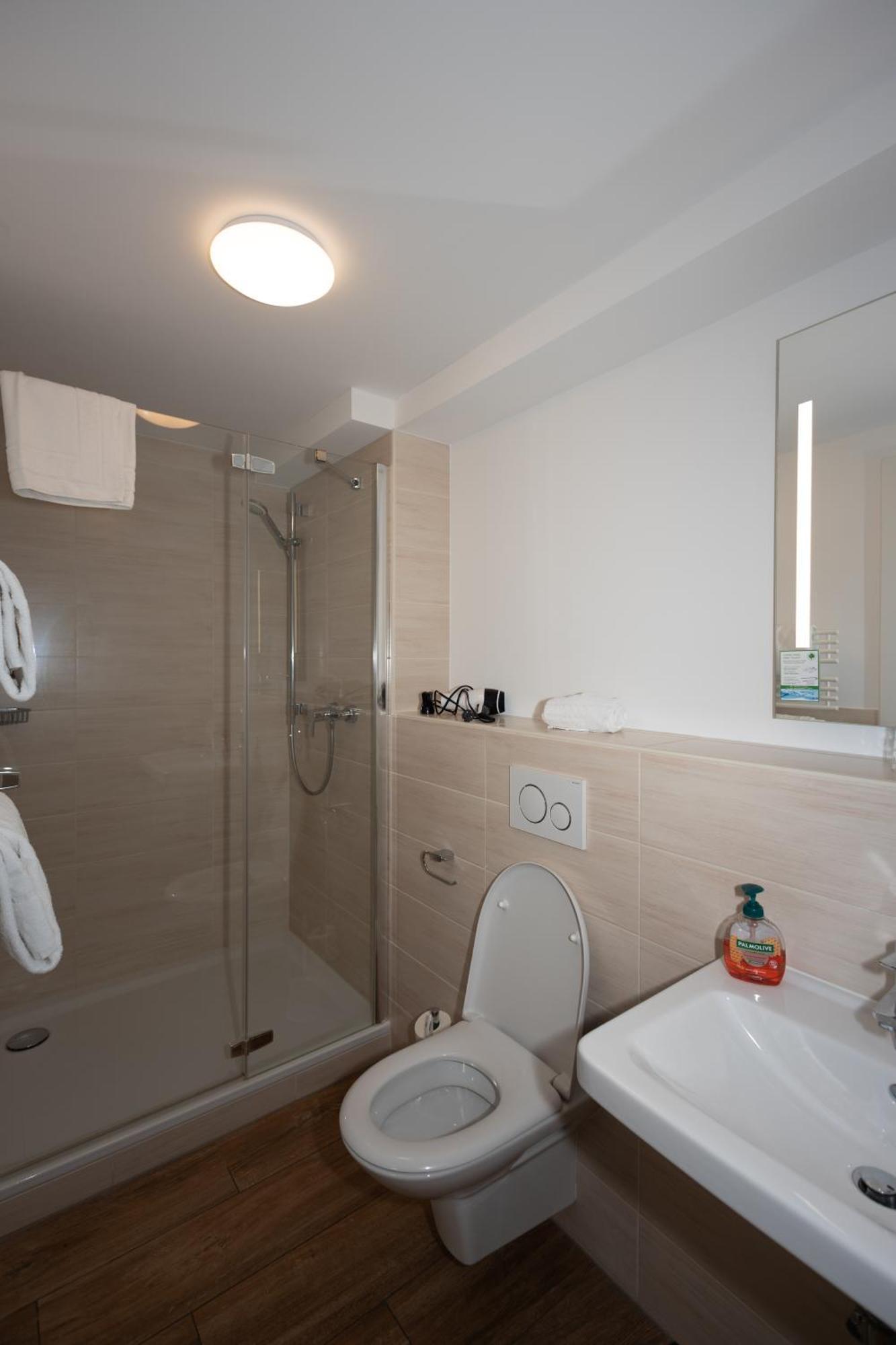 Isarwinkel Otel Geretsried Dış mekan fotoğraf